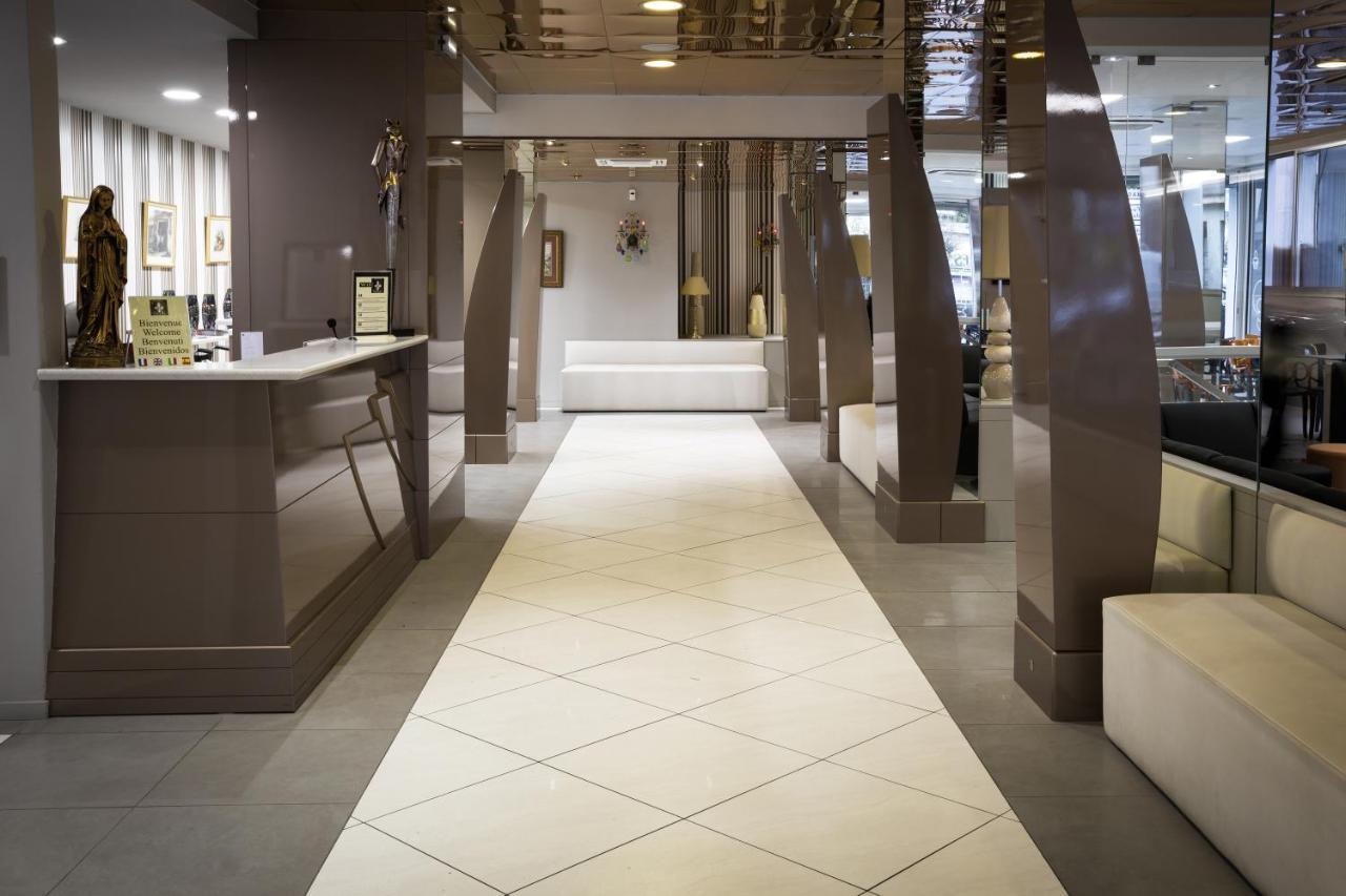 Hotel Lys De Marie Lourdes Eksteriør bilde